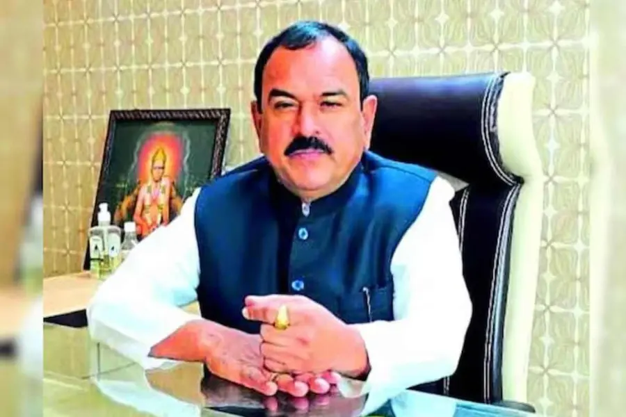 Ashok Kharat Biography